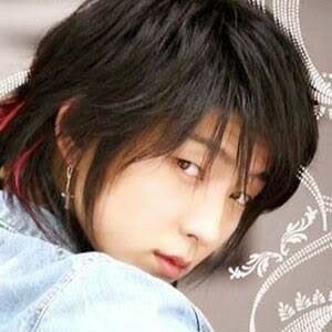 Behind-the-scenes cut of Lee Joongi