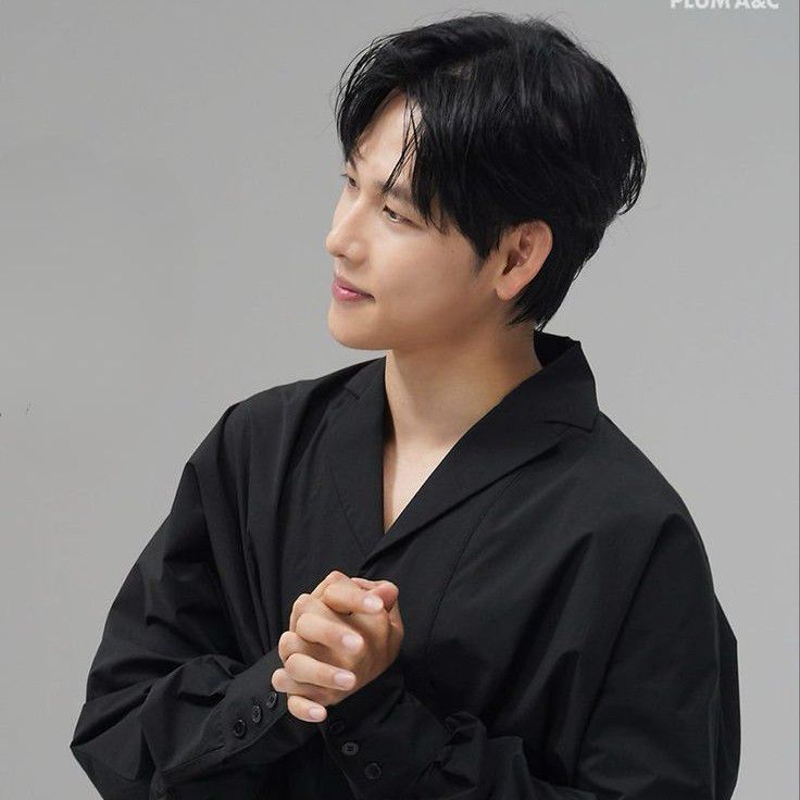 イム・シワンのビハインドカット