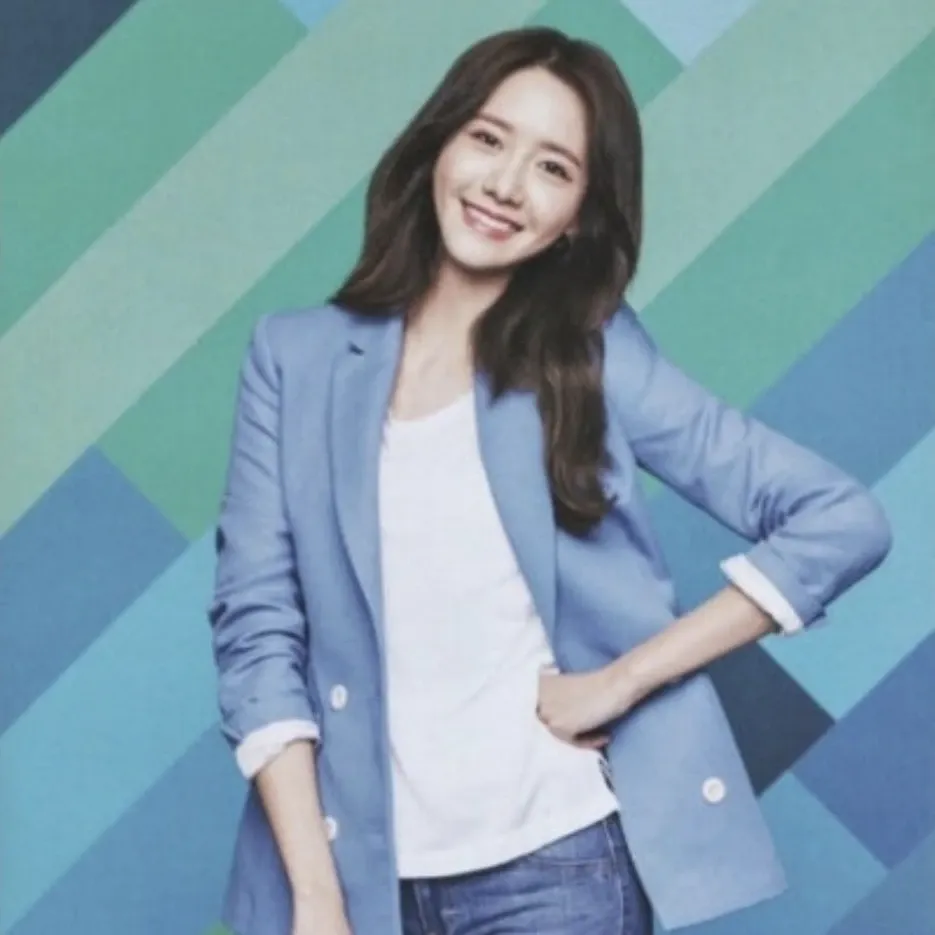 Latest photo of Yoona