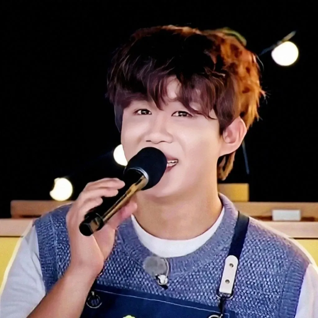 Behind-the-scenes cut of Jin Haesung