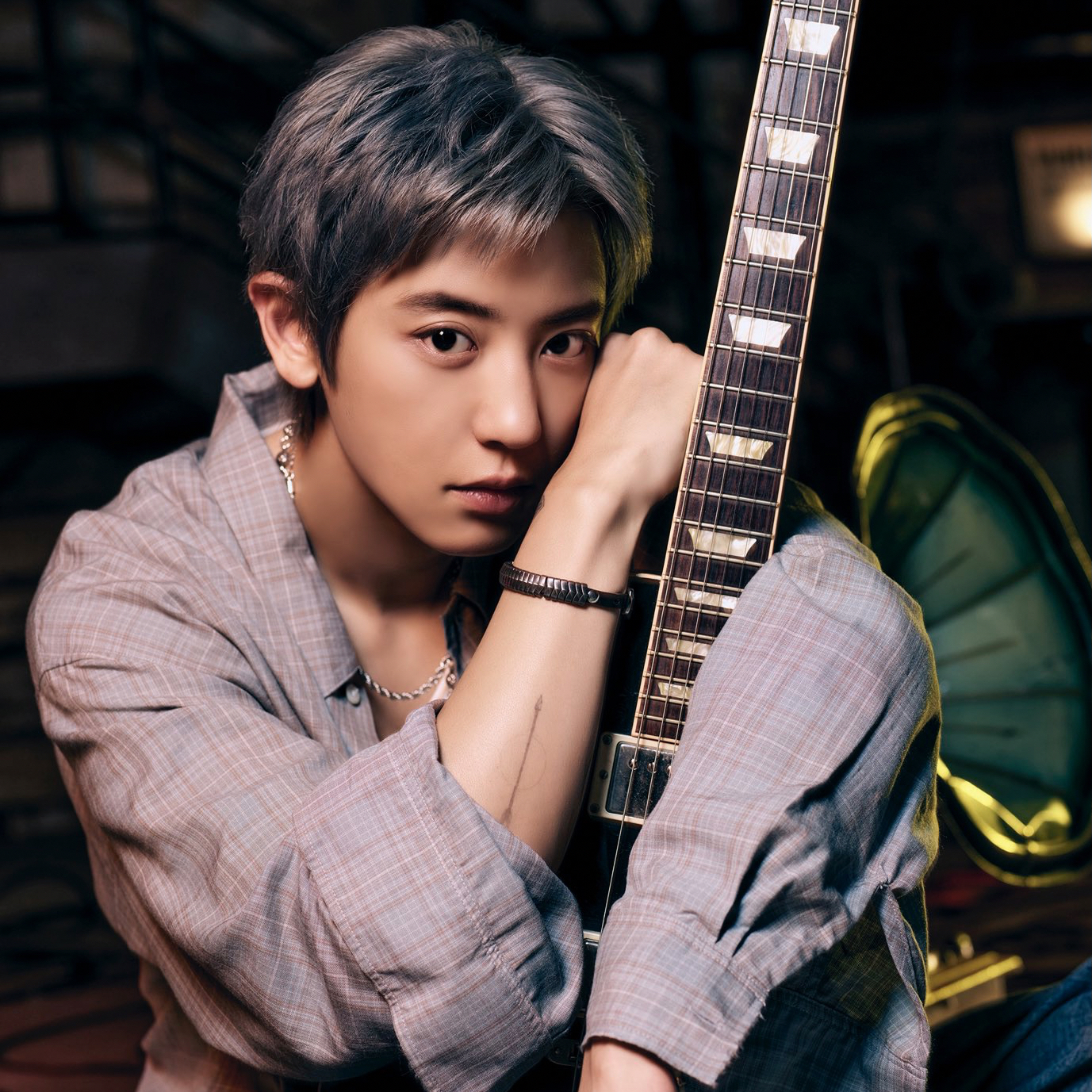 Behind-the-scenes cut of Chanyeol