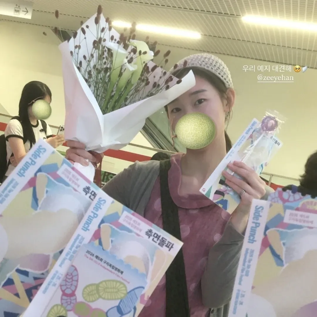 Behind-the-scenes cut of Han Yeji