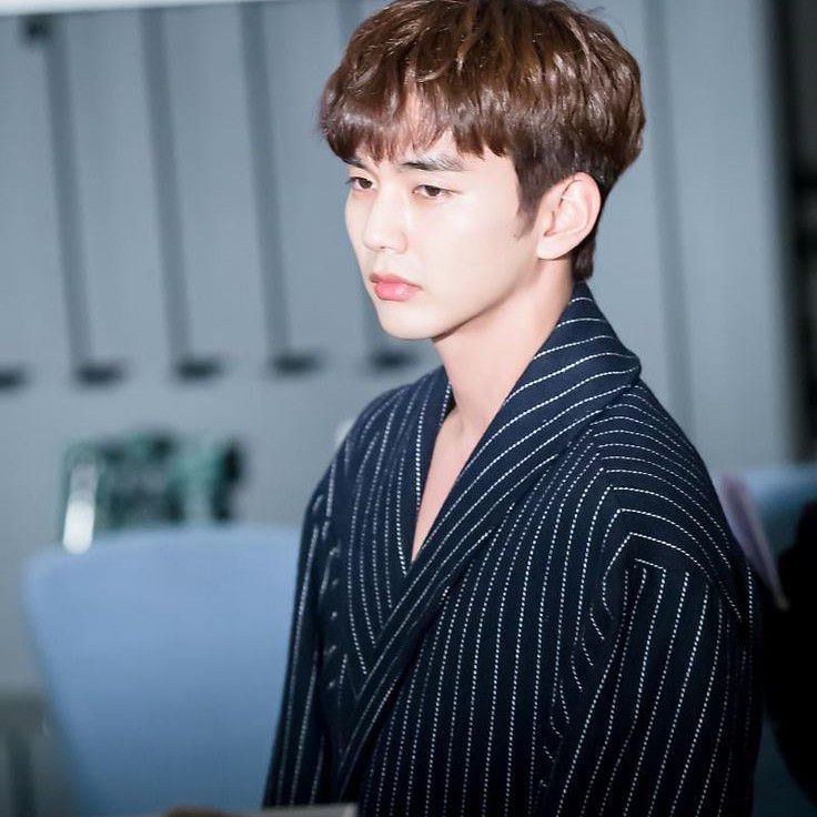 A moment captured by a fan of Yoo Seungho