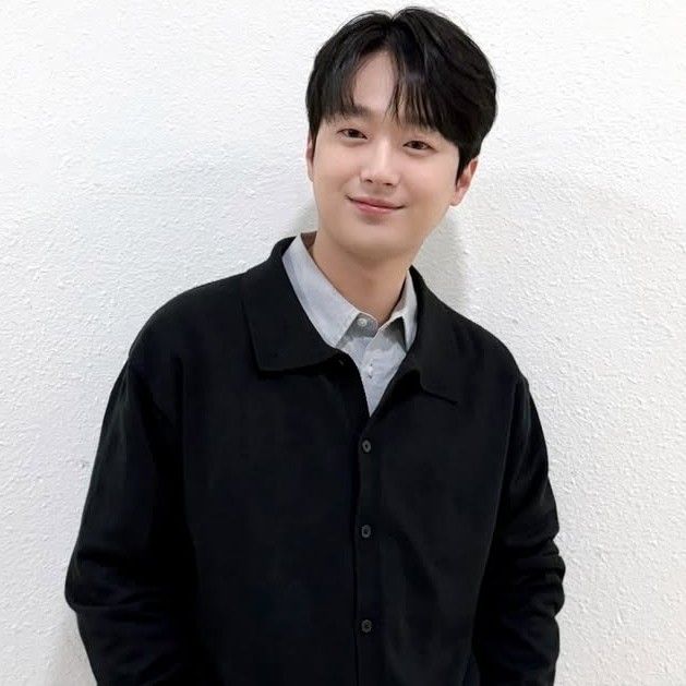 Foto kegiatan terbaru dari Lee Chanwon