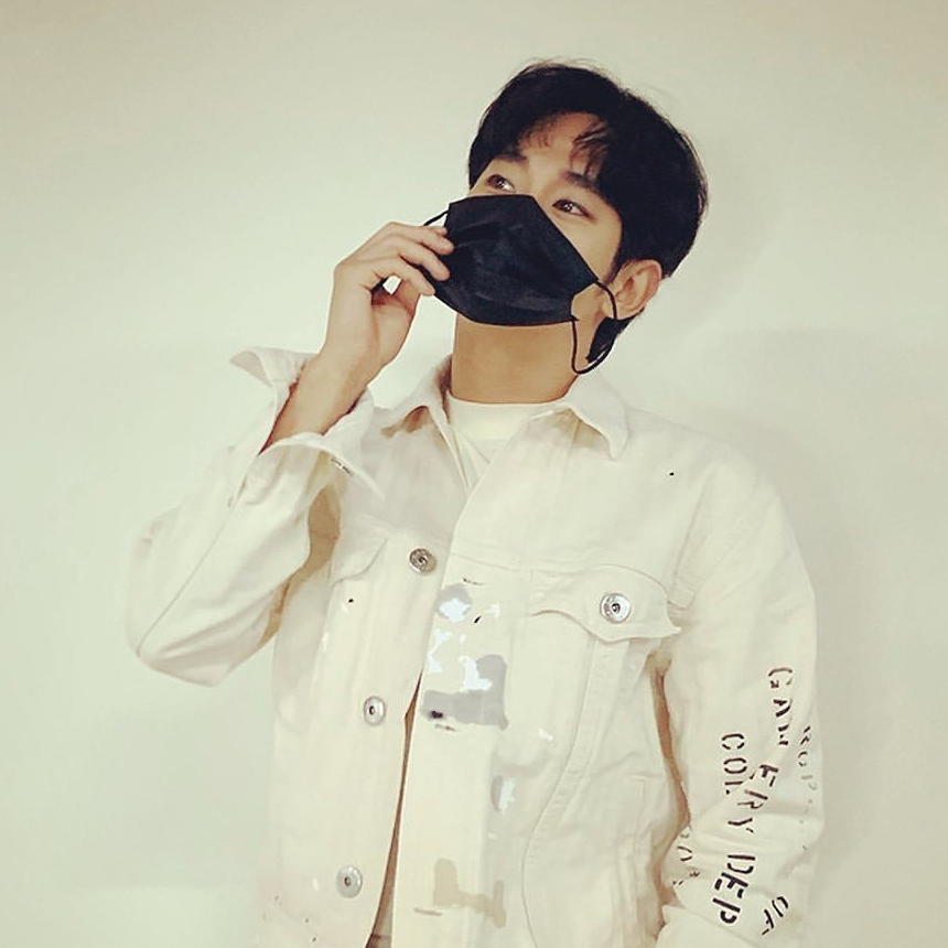 A moment captured by a fan of Kim Soohyun