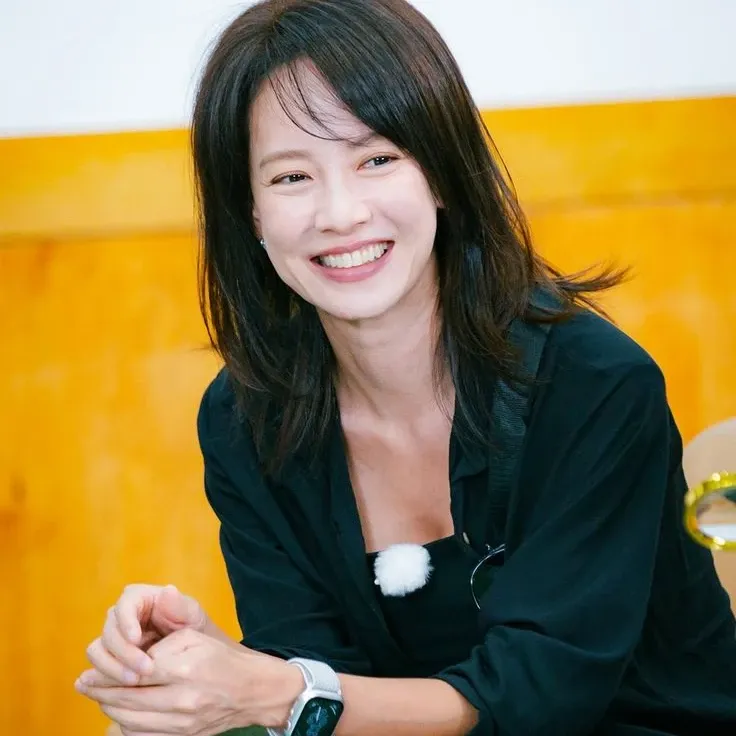 Foto kegiatan terbaru dari Song Jihyo