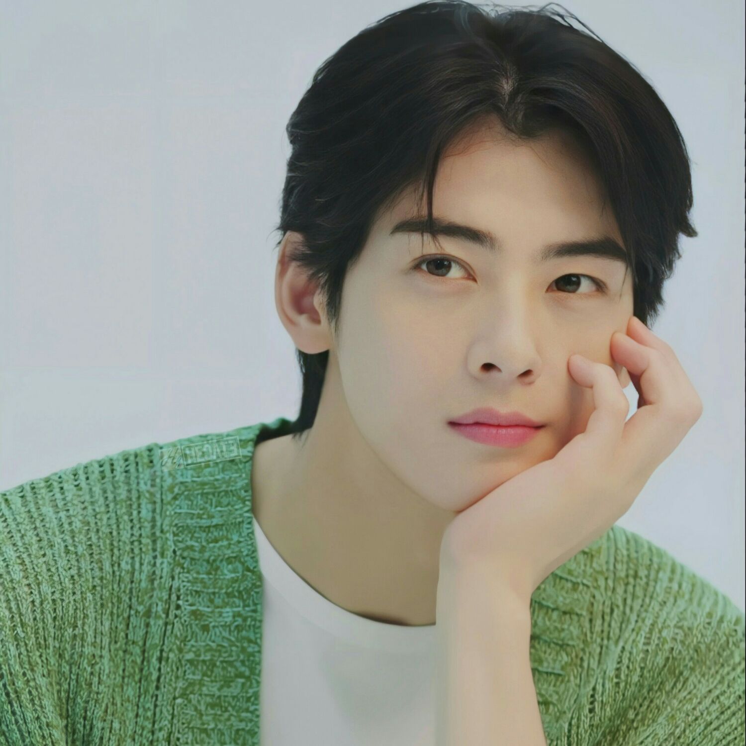 Recent activity shot of Cha Eunwoo