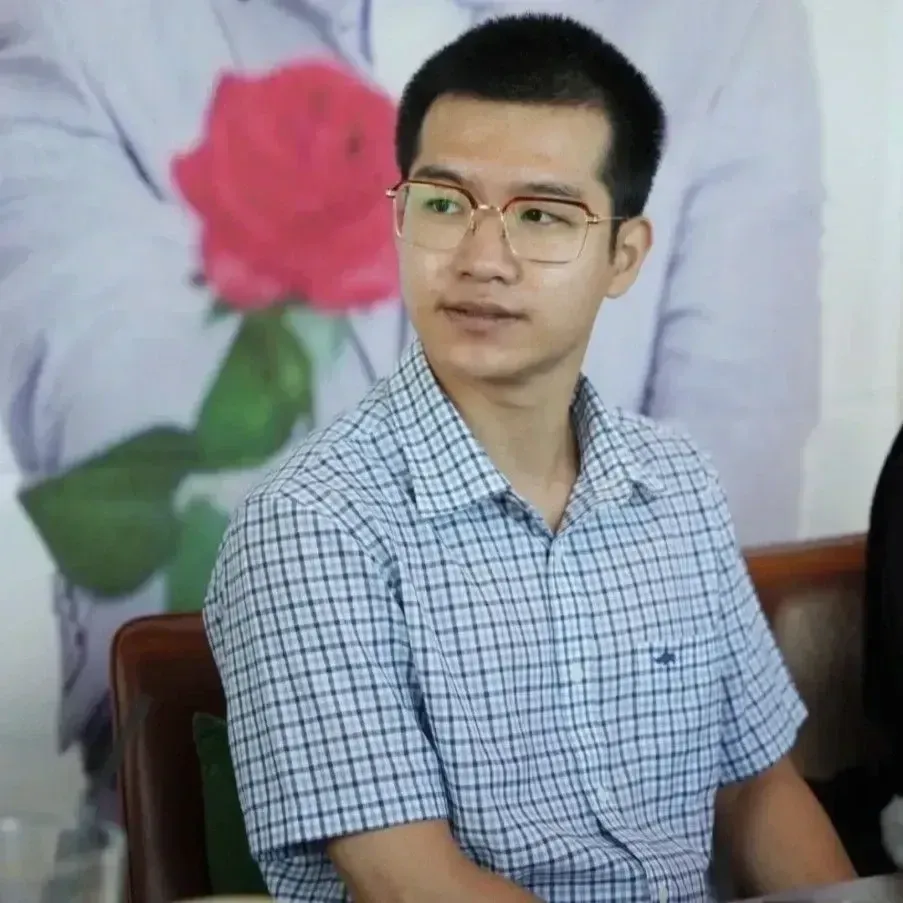 粉丝拍下的赵明燮瞬间