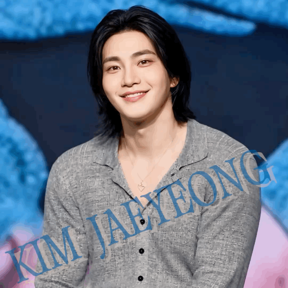 Behind-the-scenes cut of Kim Jaeyoung