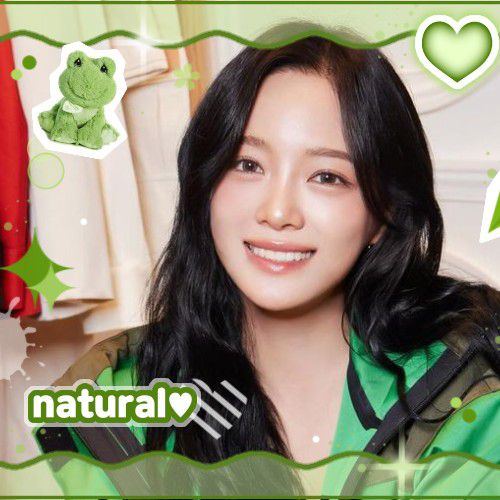 Latest photo of Kim Sejeong