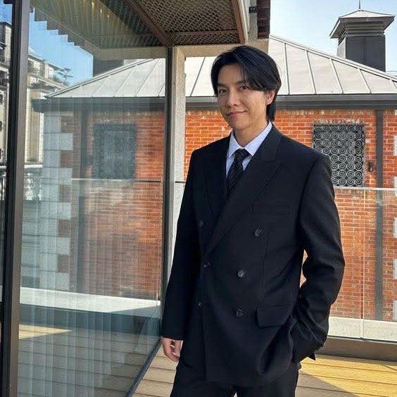 Foto kegiatan terbaru dari Lee Seunggi