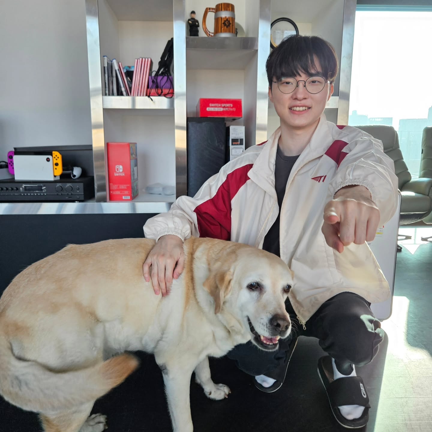 A moment captured by a fan of Faker