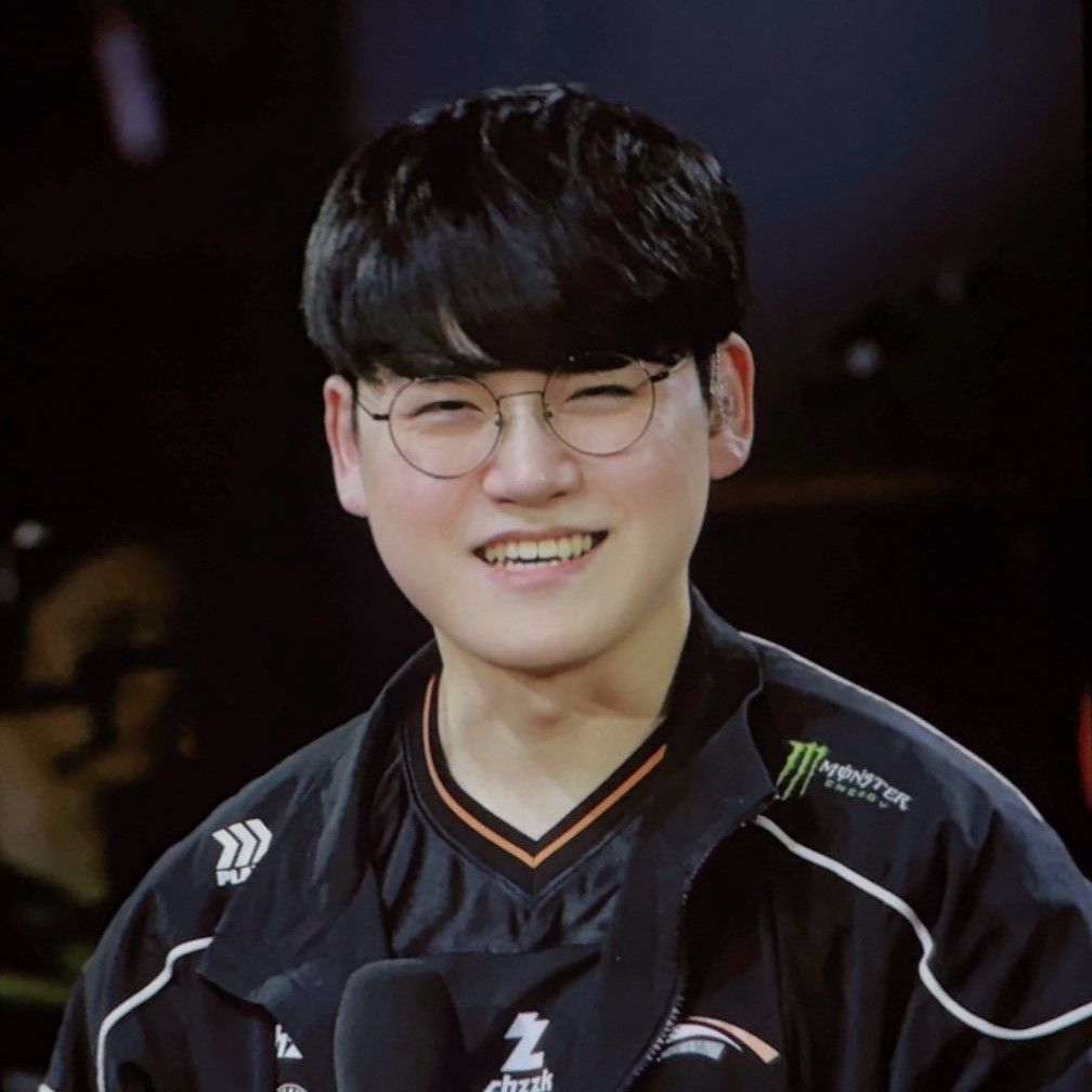 Recent activity shot of Gumayusi