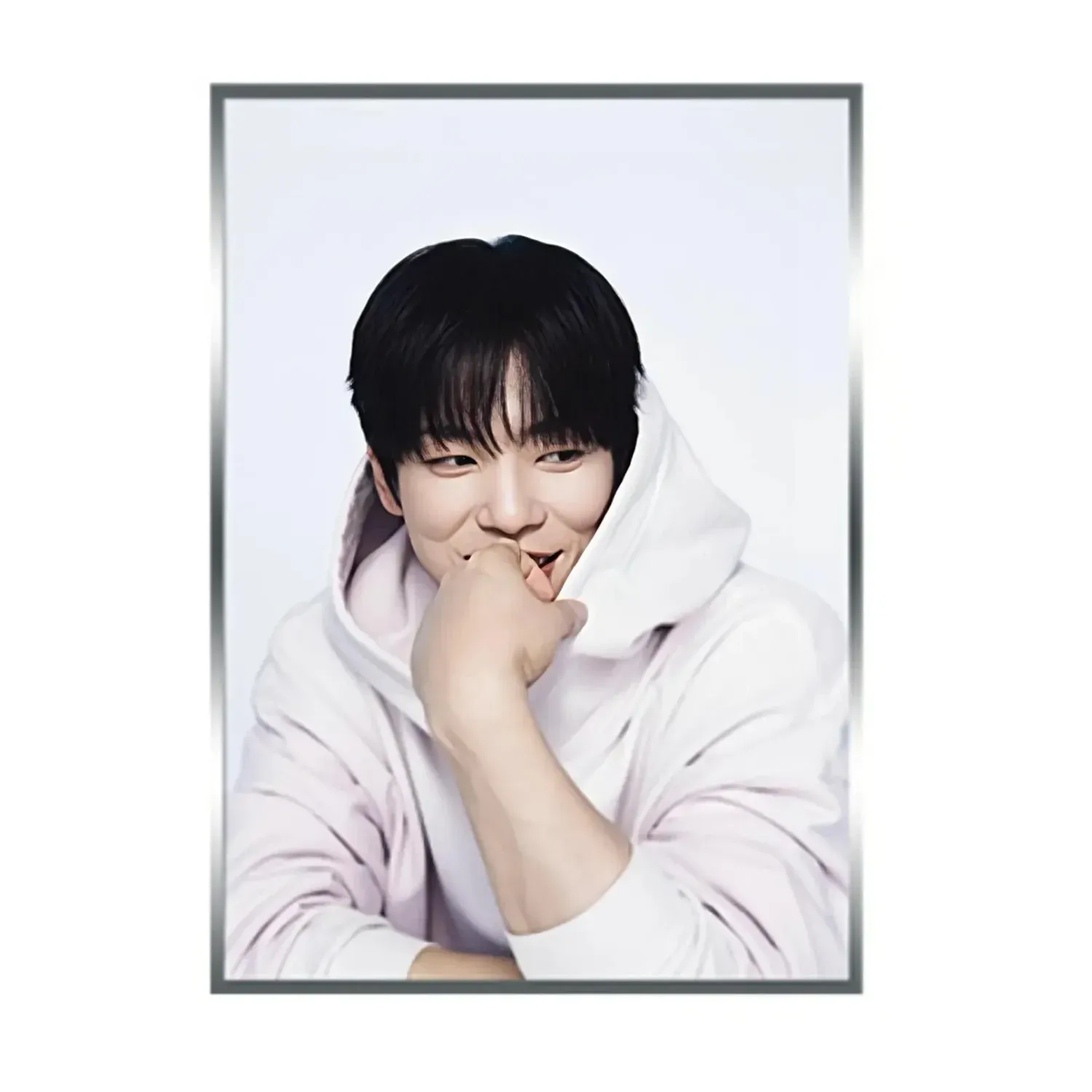 Behind-the-scenes cut of Kim Junghyun