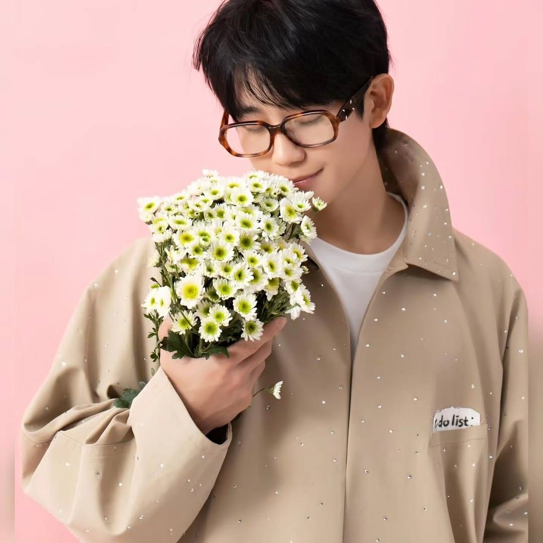 粉絲拍下的丁海寅瞬間