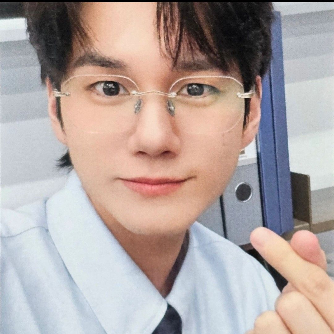 Foto terbaru dari Ong Seongwu