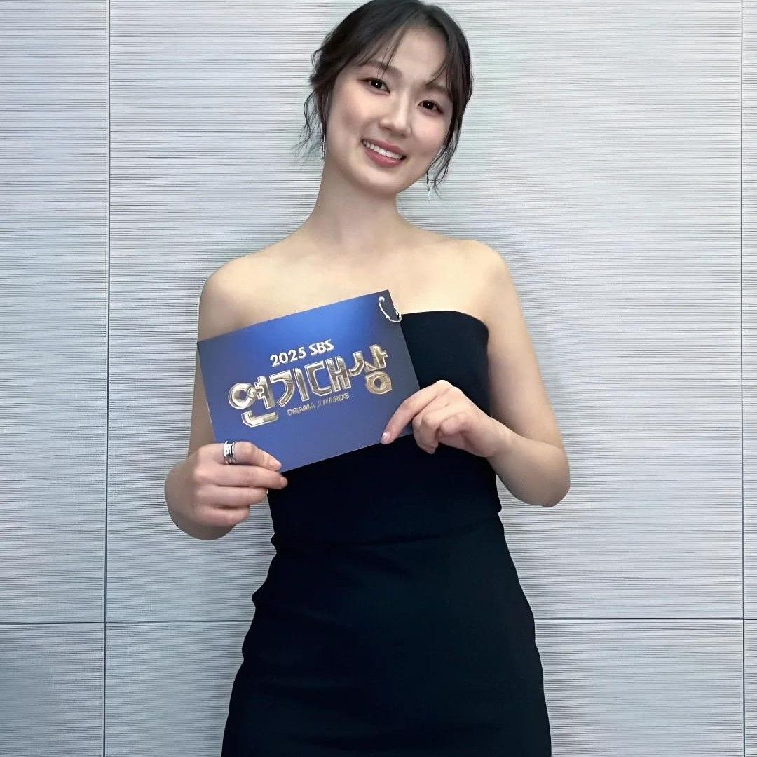 A moment captured by a fan of Kim Hyeyoon