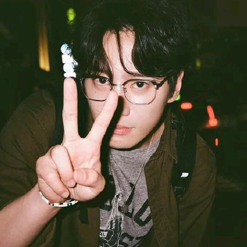 A moment captured by a fan of Lee Junyoung