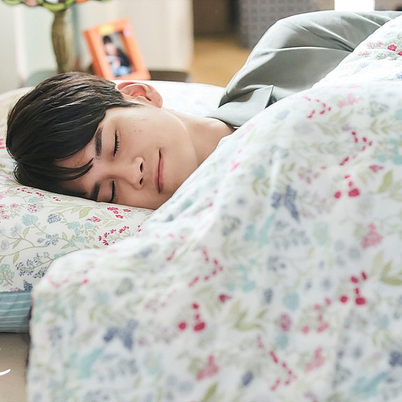 옹성우의 비하인드 컷