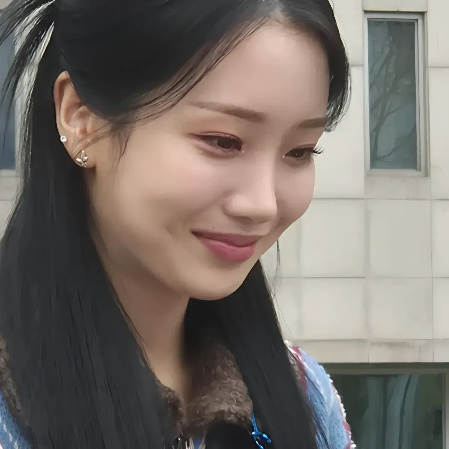 Recent activity shot of Kim Soyeon (2004)