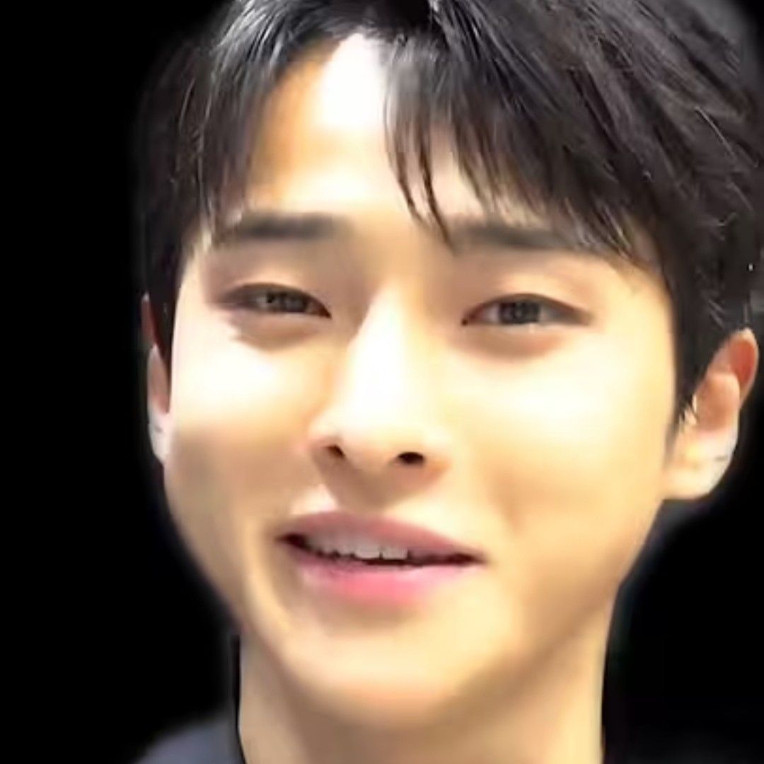 Latest photo of Seong Ri