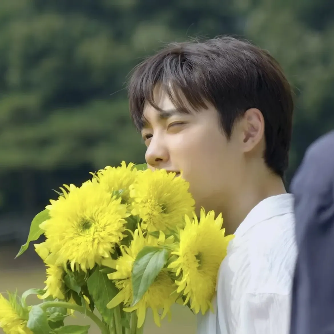 Momen yang diabadikan oleh penggemar Doh Kyungsoo (D.O.)