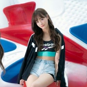 妍雨的最新照片