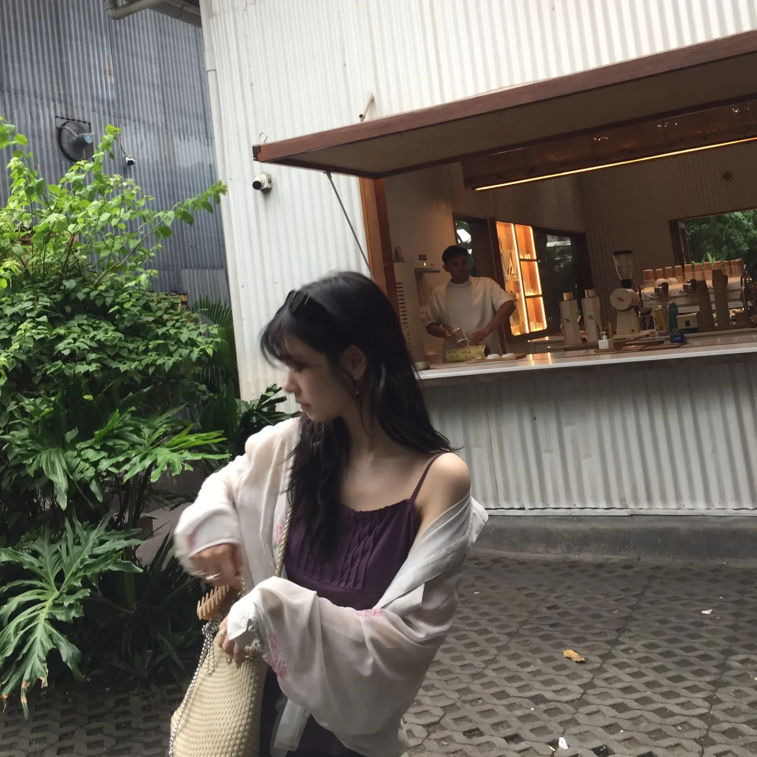Behind-the-scenes cut of Jung Somin