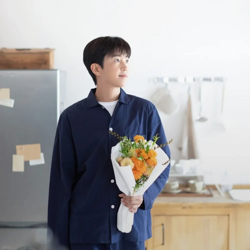 Foto terbaru dari Lim Youngwoong