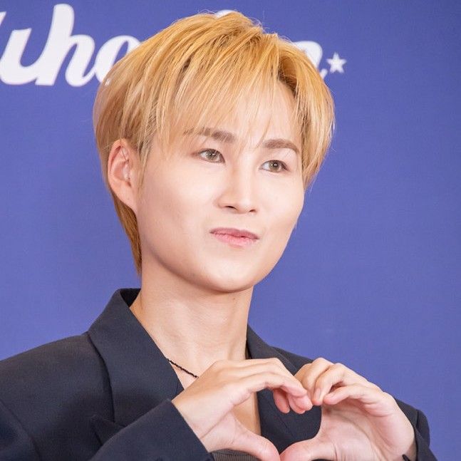 粉丝拍下的金熙栽瞬间