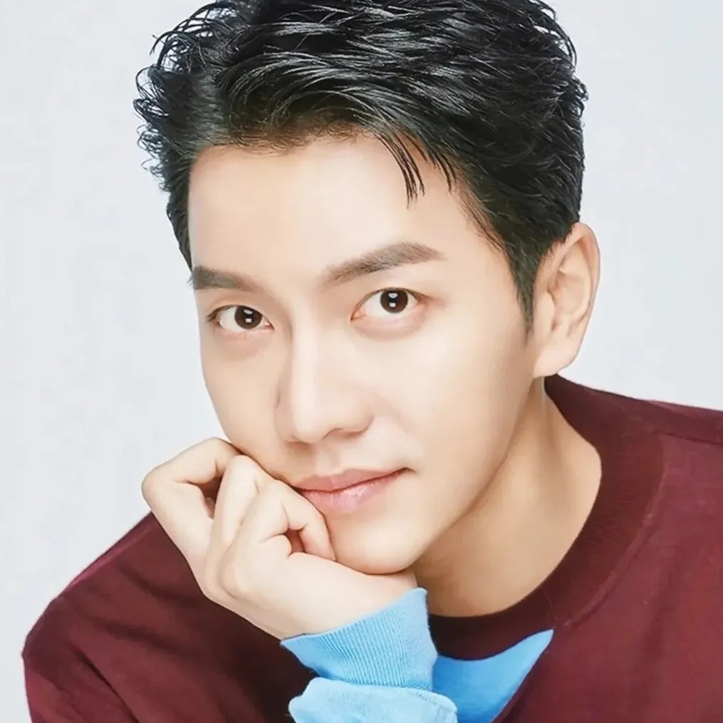 Foto kegiatan terbaru dari Lee Seunggi