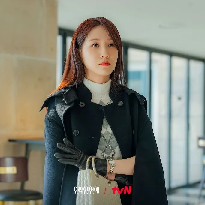 Latest photo of Park Eunbin