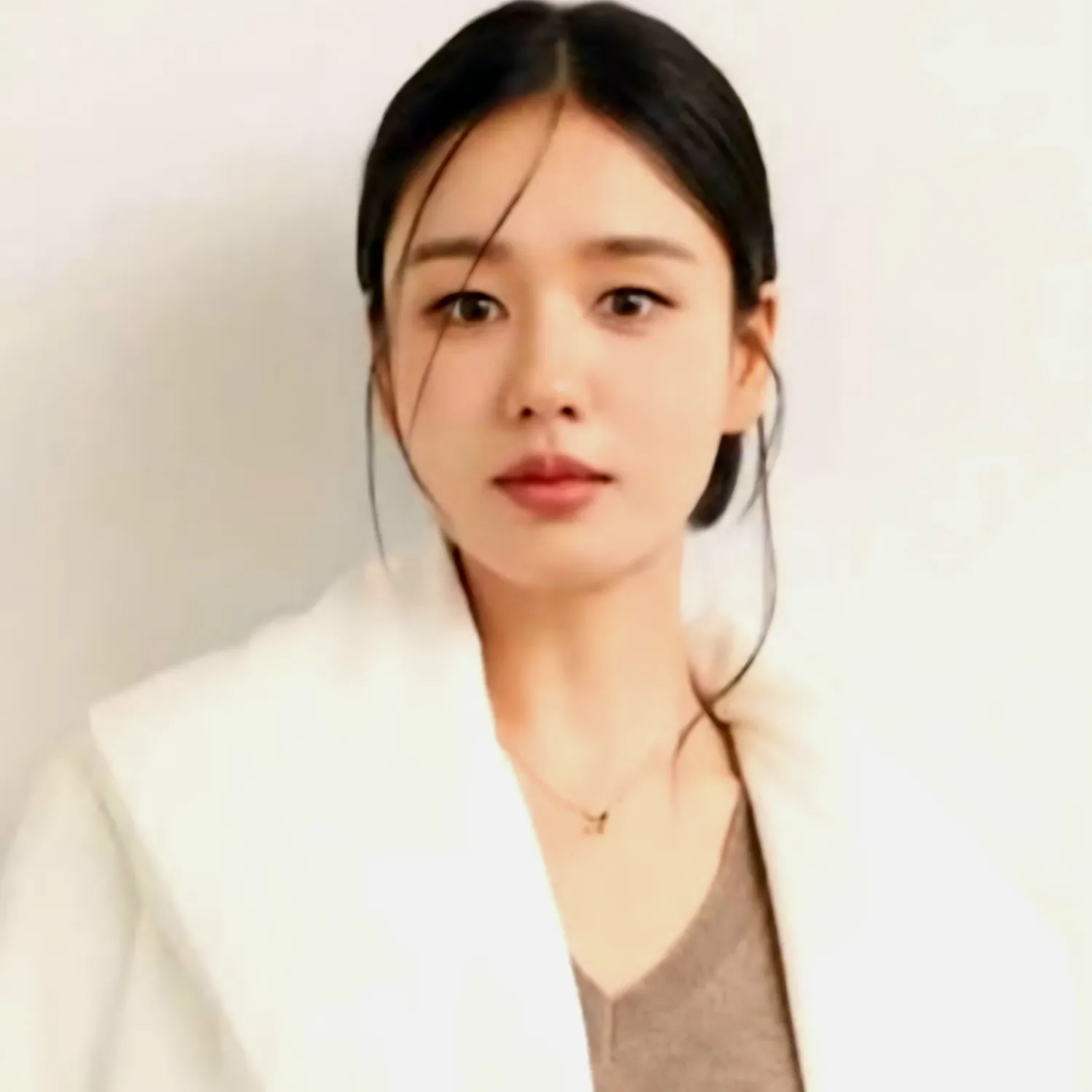 Recent activity shot of Ahn Eunjin