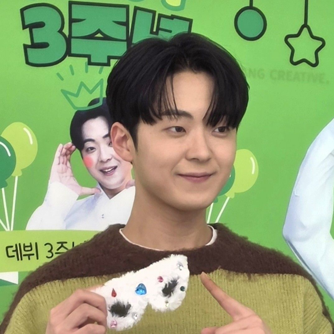 Recent activity shot of Park Minsu