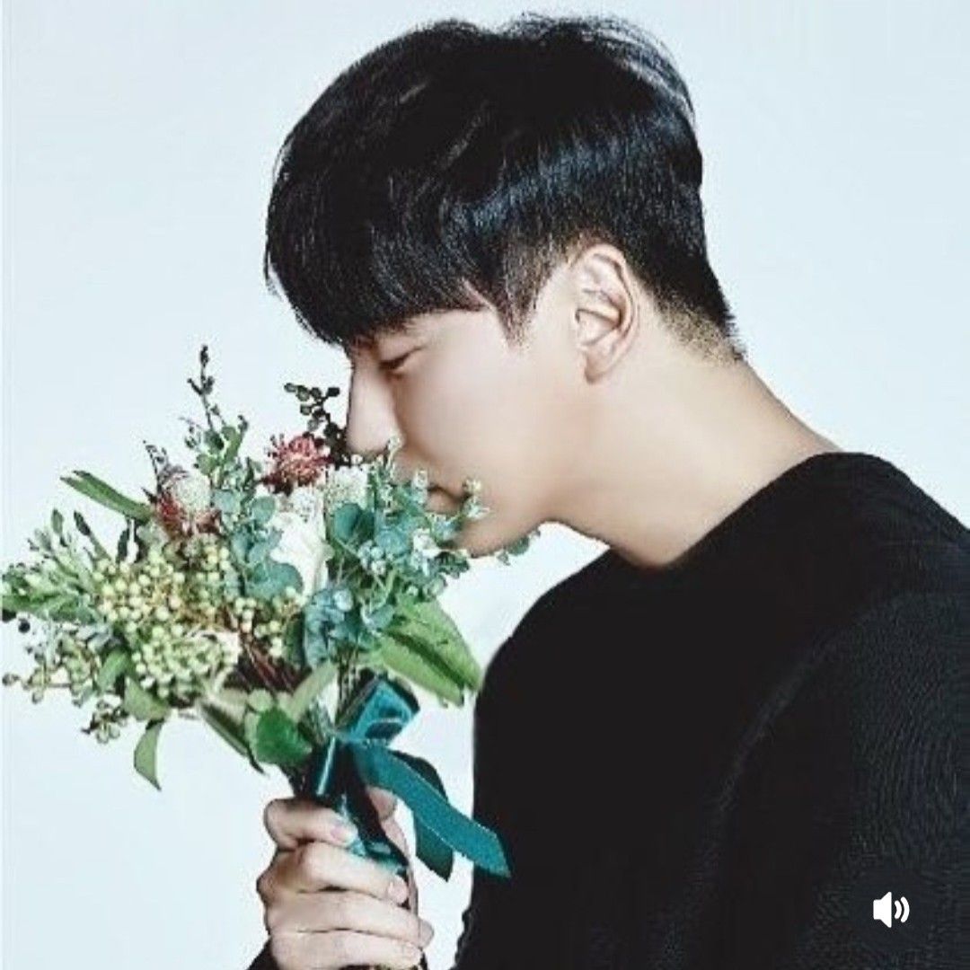 Behind-the-scenes cut of Kim Namgil