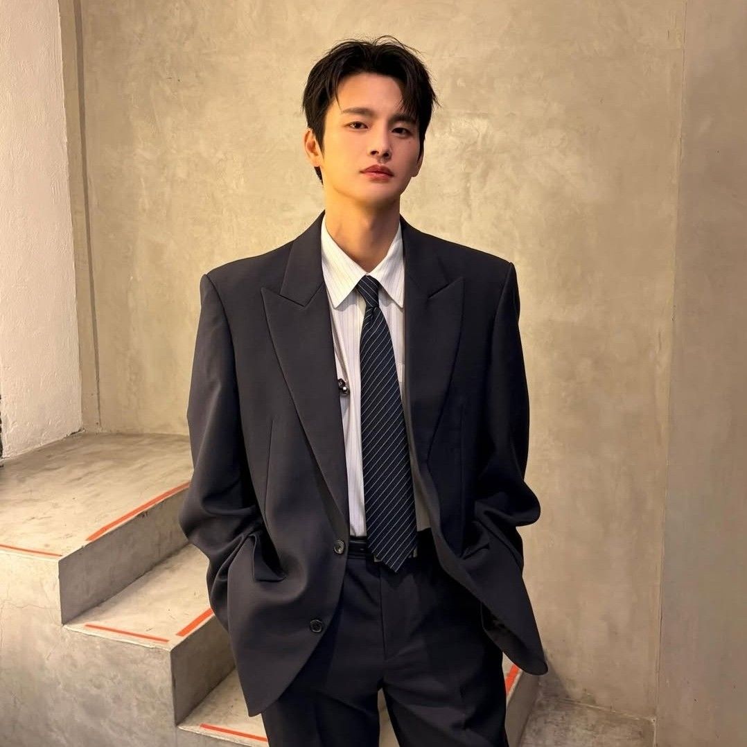 Momen yang diabadikan oleh penggemar Seo Inguk