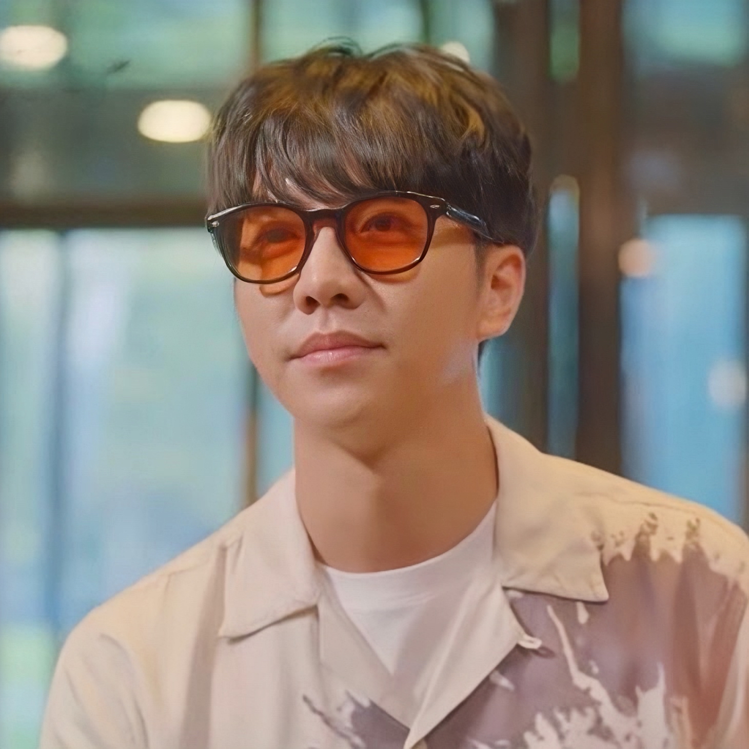 Cuplikan di balik layar dari Lee Seunggi