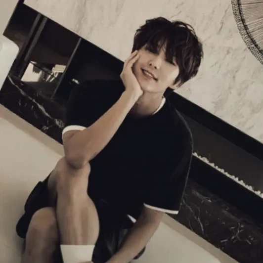 이준기 최근 활동샷