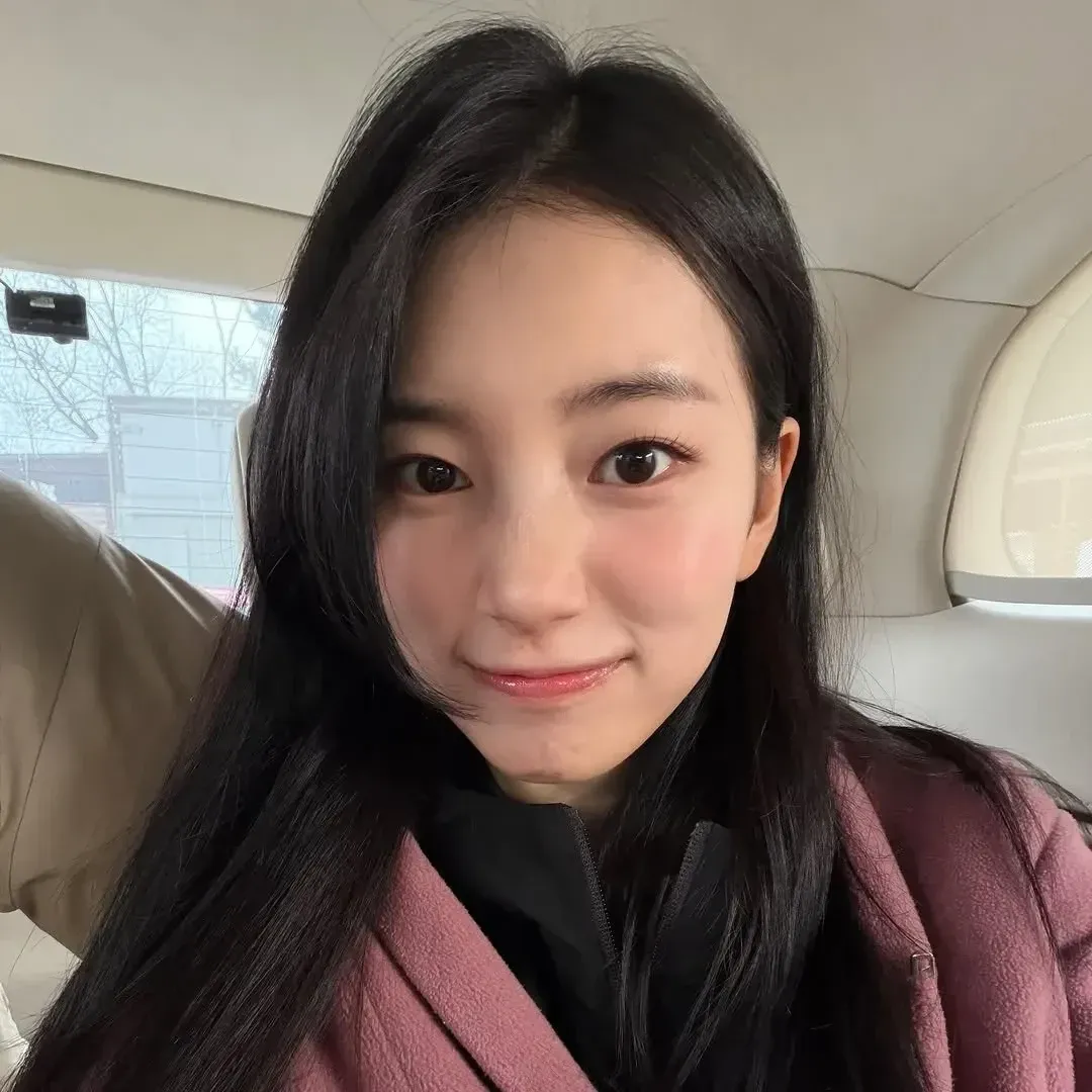 Behind-the-scenes cut of Bae Suzy