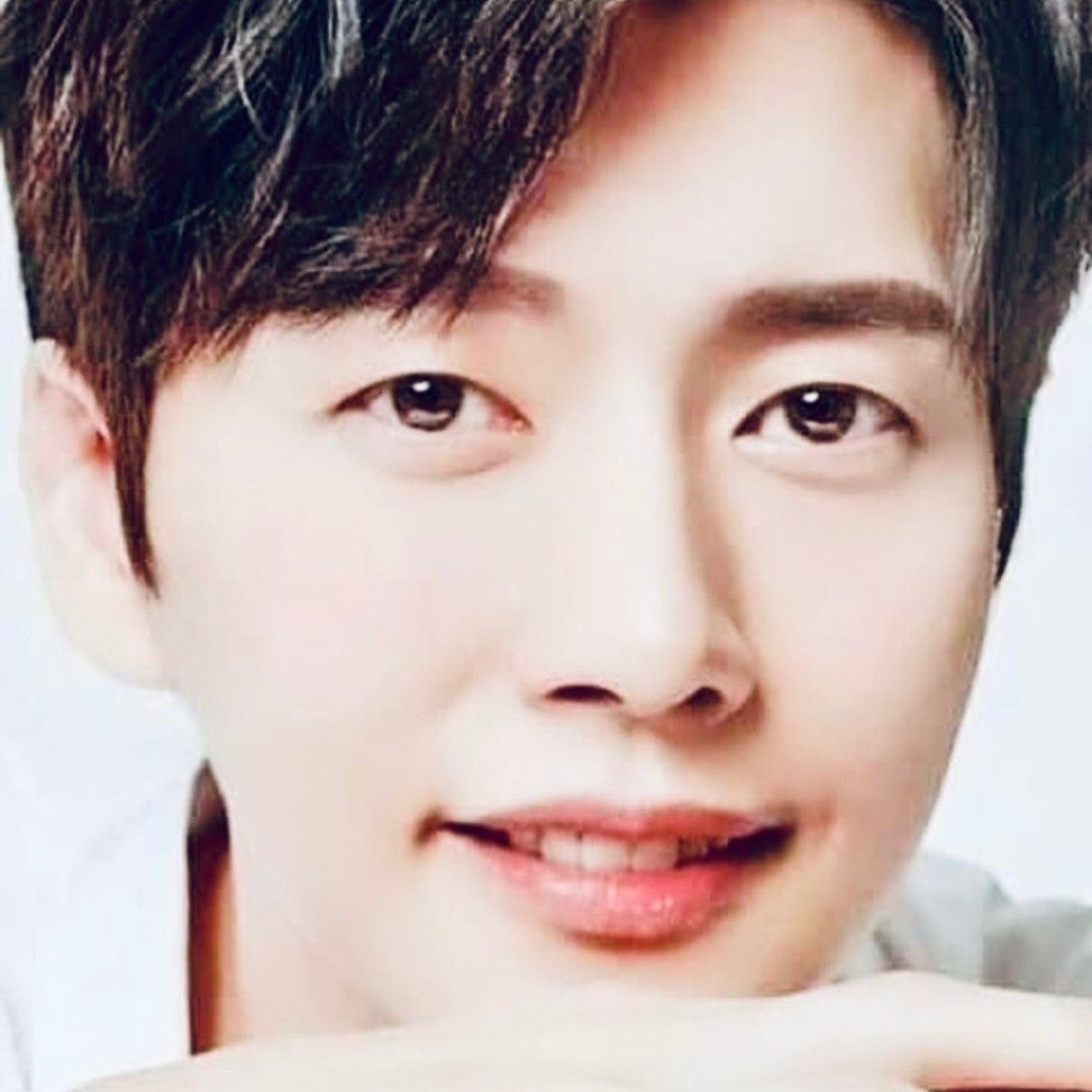 朴海鎮的最新照片