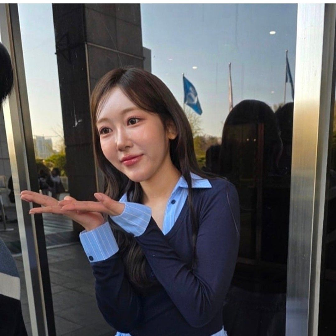 Recent activity shot of Gil Ryeowon