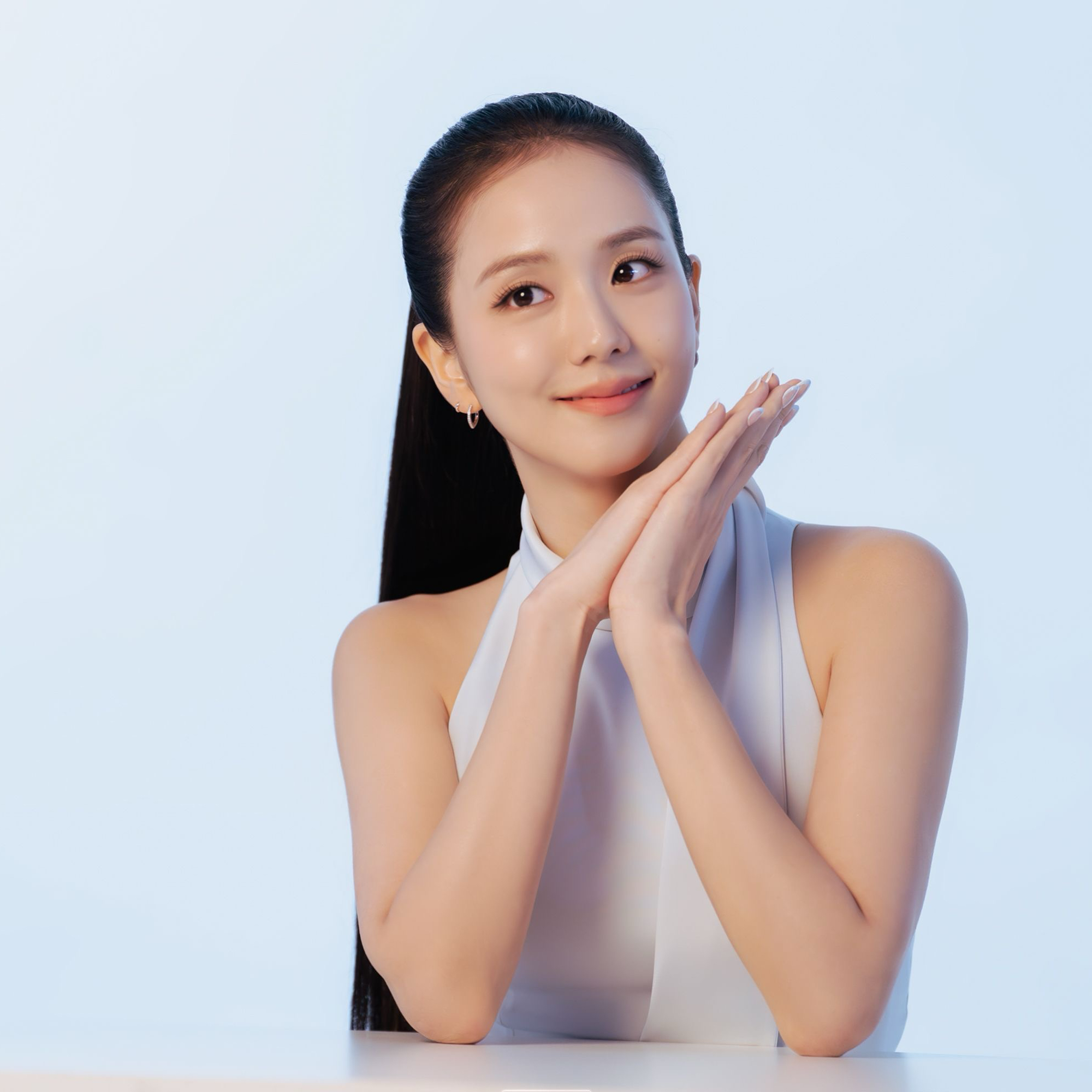 Recent activity shot of Jisoo (1995)