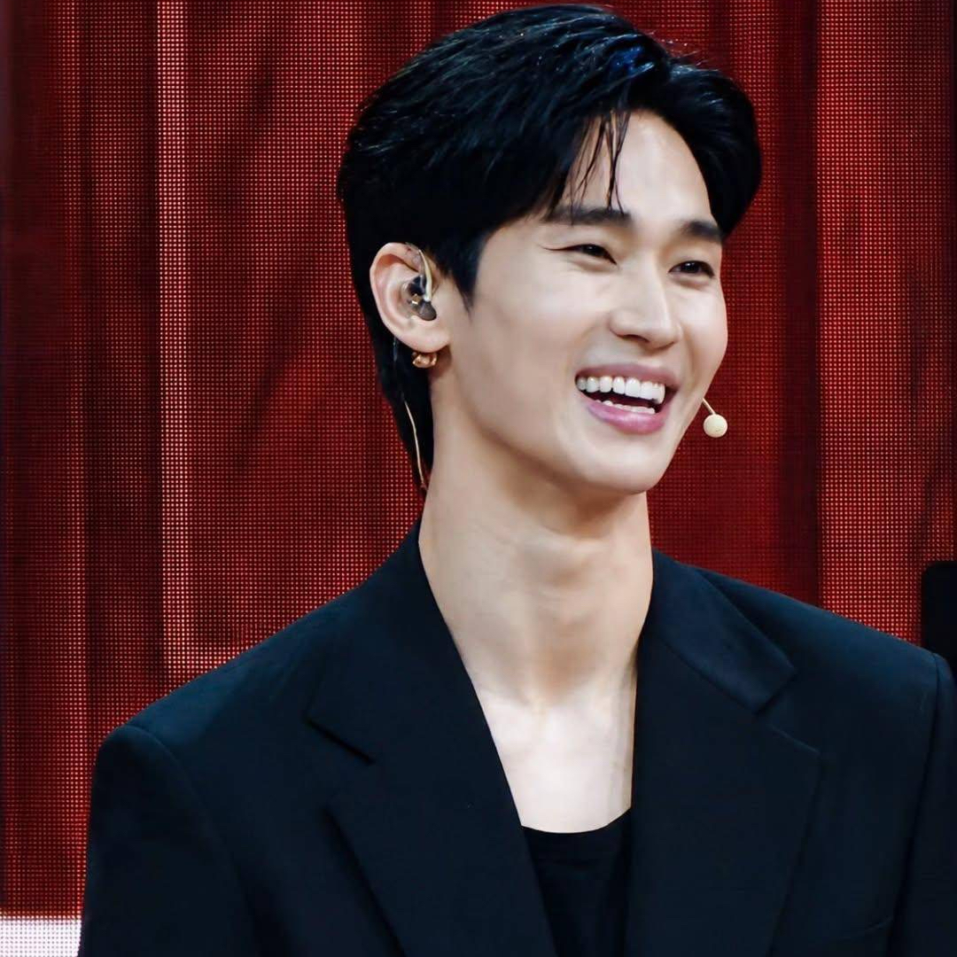 Latest photo of Kim Soohyun