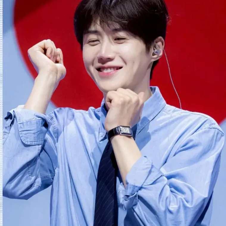 Cuplikan di balik layar dari Kim Seonho