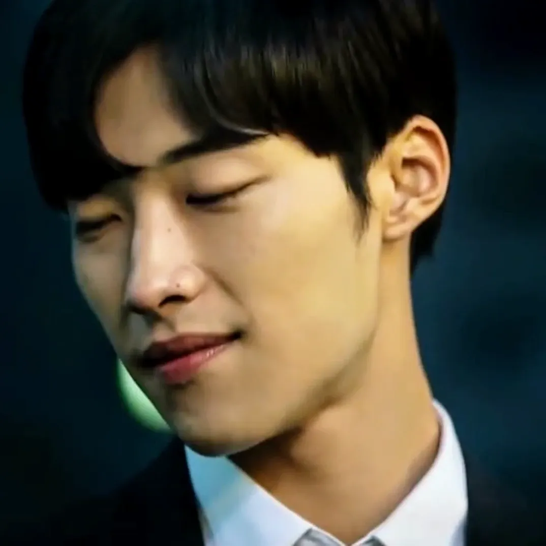 Behind-the-scenes cut of Woo Dohwan