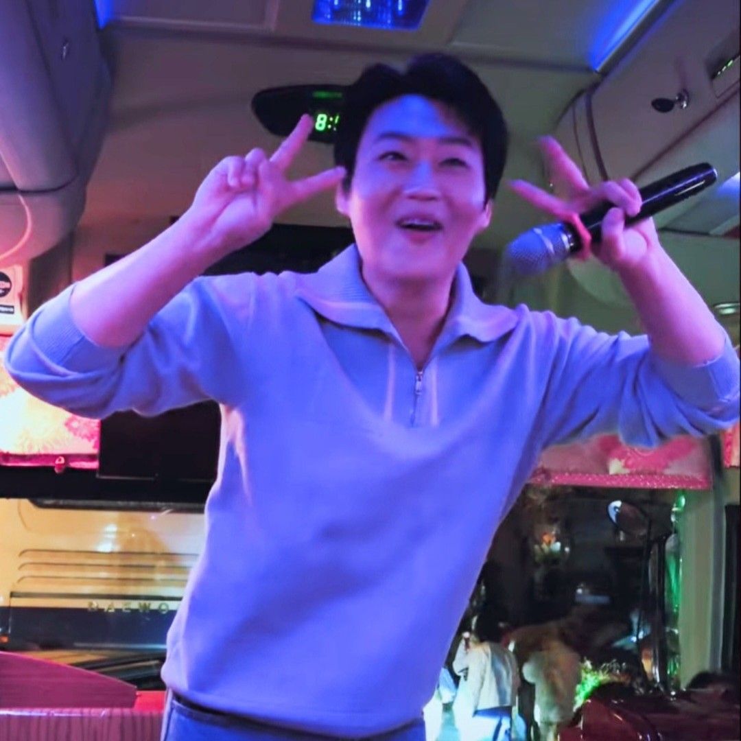 A moment captured by a fan of Min Soohyun