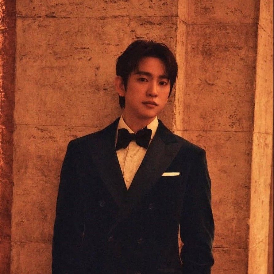 Foto kegiatan terbaru dari Park Jinyoung