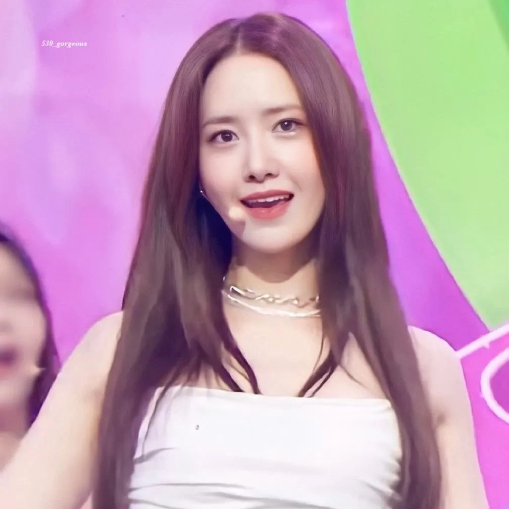 Latest photo of Yoona