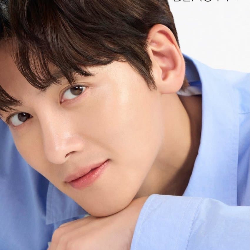 チ・チャンウクの最近の活動ショット