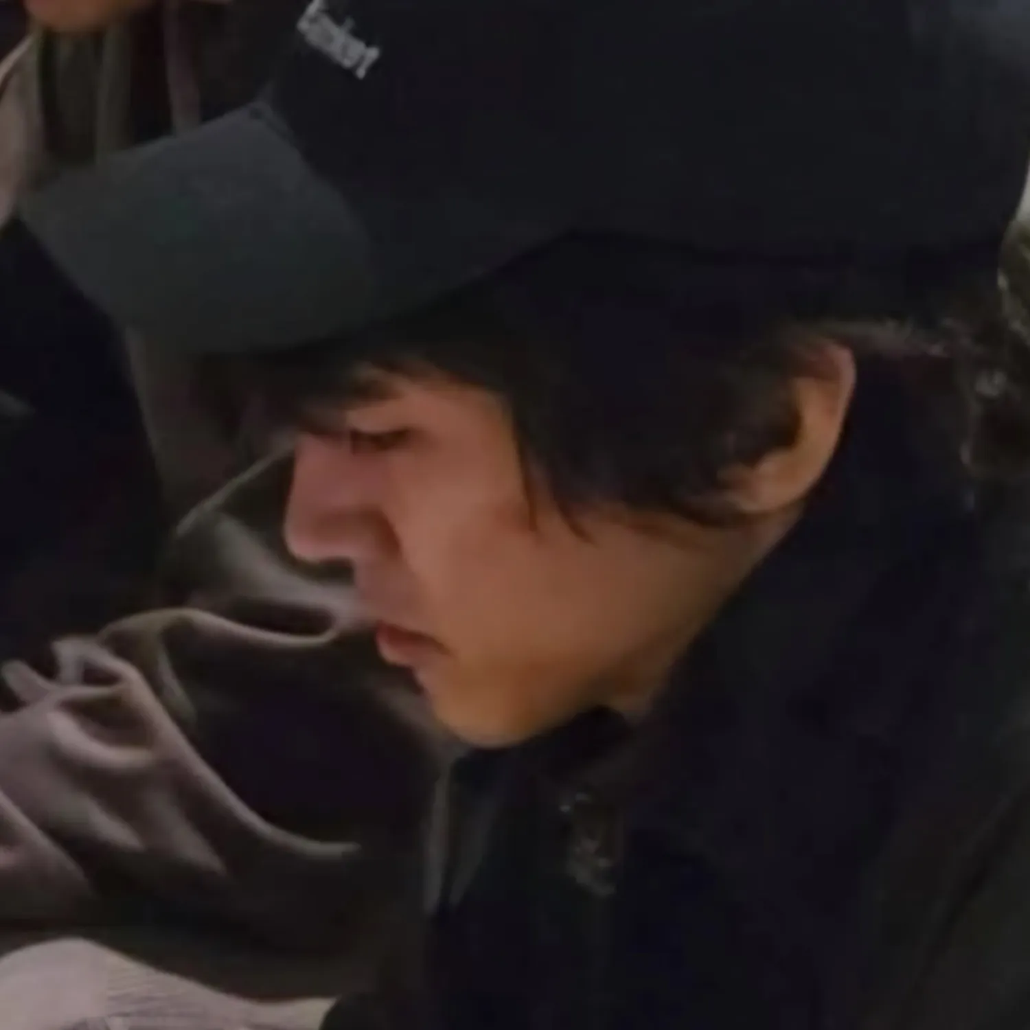 粉絲拍下的李承允瞬間